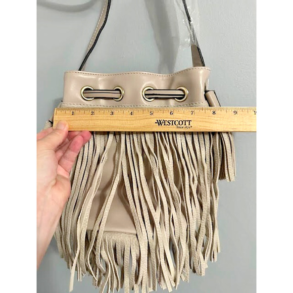 Taupe Fringe Bucket Bag Faux Leather Crossbody Purse Adjustable Strap NWT - Picture 5 of 6
